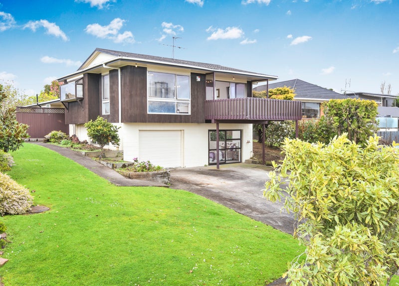 35 Fratley Avenue, Farm Cove, Auckland - Carousel 1