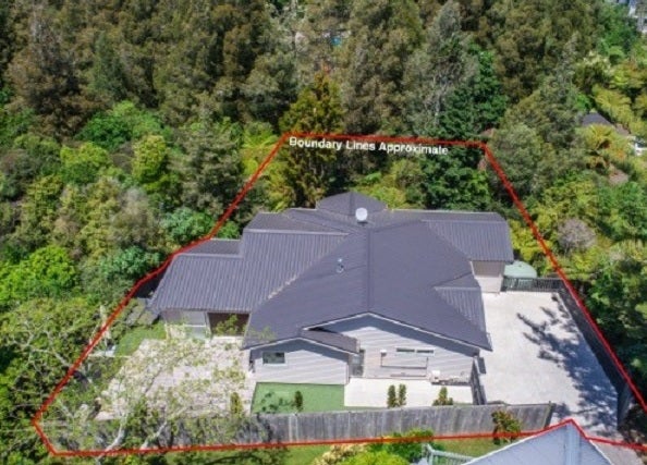 22A Channel View Road, Campbells Bay, Auckland - Carousel 1