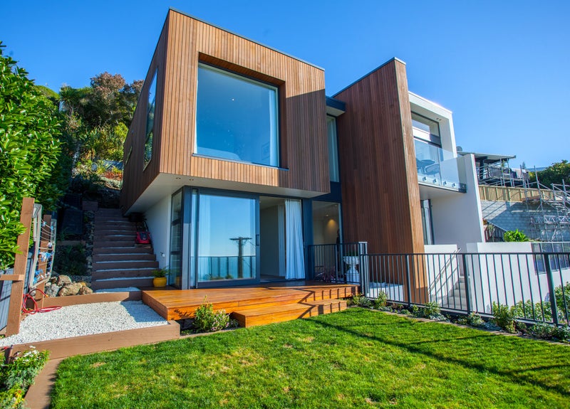 11 Tuawera Terrace, Clifton, Christchurch - Carousel 1