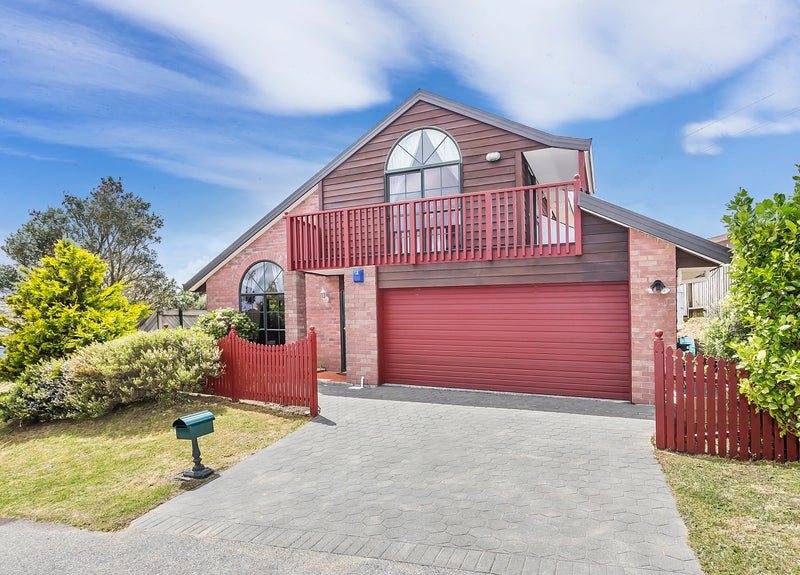 24 Kentwood Drive, Woodridge, Wellington - Carousel 1