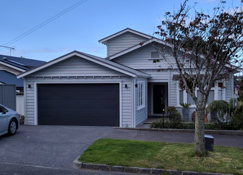 105 Warnock Street, Westmere, Auckland - Carousel 1