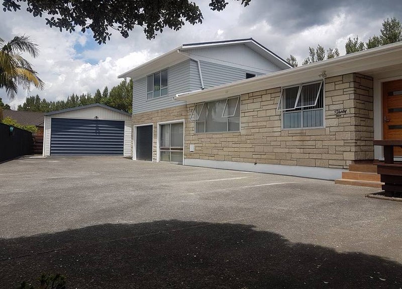 33 Bexley Place, Pahurehure, Papakura - Carousel 1