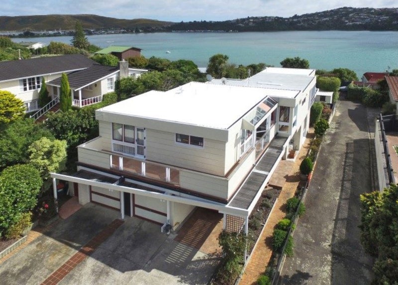 81 Seaview Road, Paremata, Porirua - Carousel 1