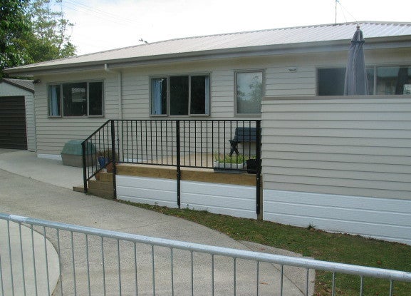 2 Faulkner Street, Gate Pa, Tauranga - Carousel 1