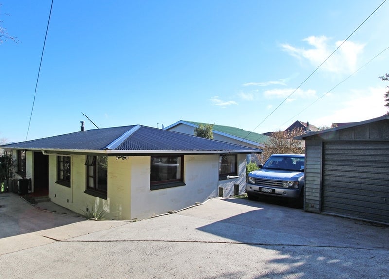 24 Eastbank Street, Waverley, Dunedin - Carousel 1