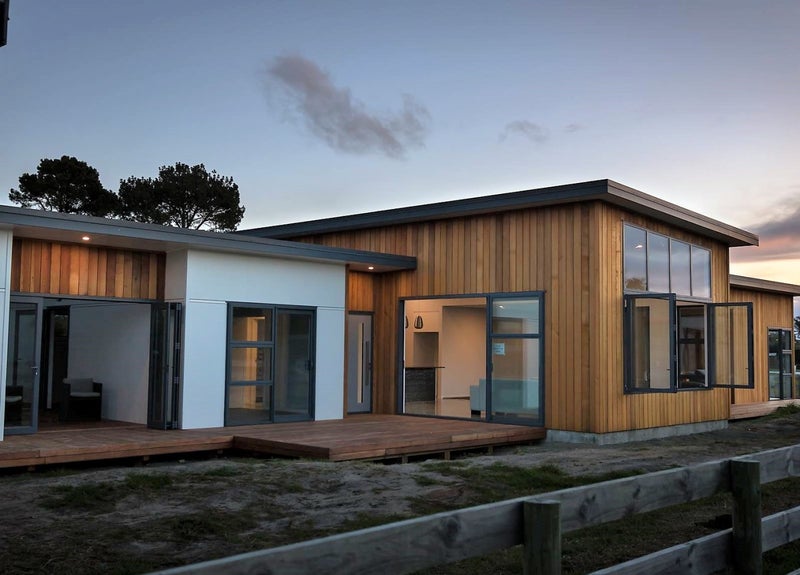 64A Moir Point Road, Mangawhai Heads, Mangawhai - Carousel 1