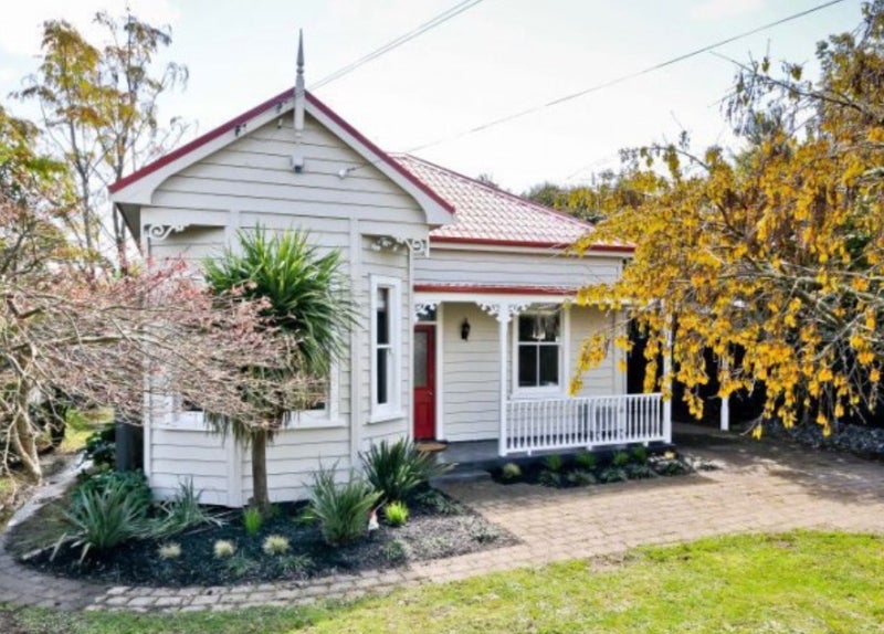 115 Albert Street, Hamilton East, Hamilton - Carousel 1