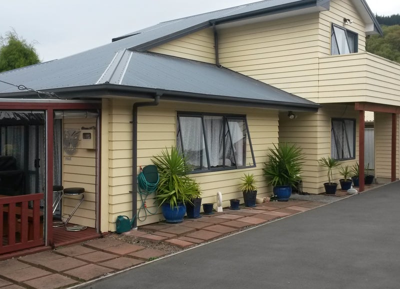 A/4 Waimarama Grove, Birchville, Upper Hutt - Carousel 1