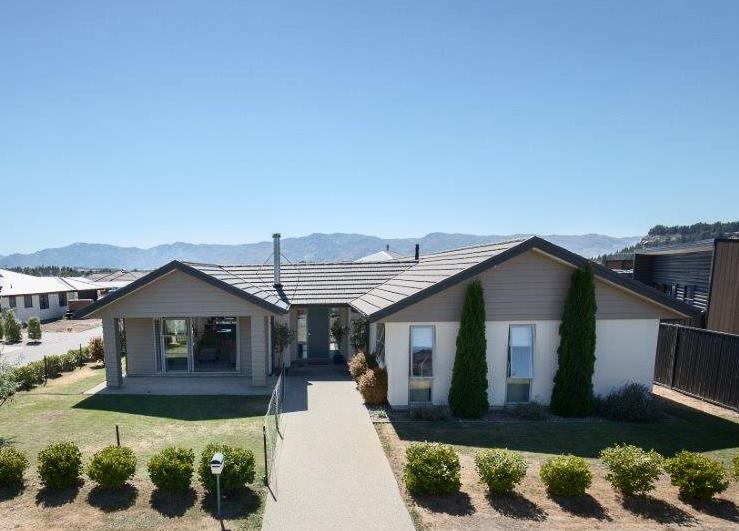 3 Wren Street, Albert Town, Wanaka - Carousel 1