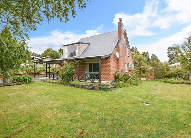 32 Lambert Street, Abbotsford, Dunedin - Carousel 1