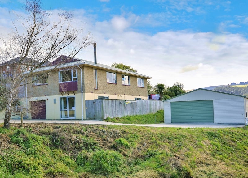 130 District Road, Green Island, Dunedin - Carousel 1