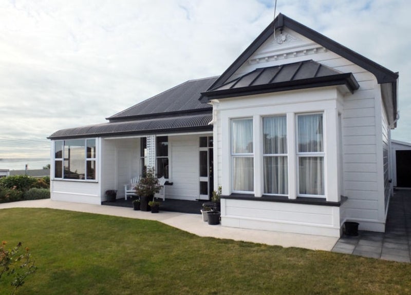 43 Wharfe Street, South Hill, Oamaru - Carousel 1