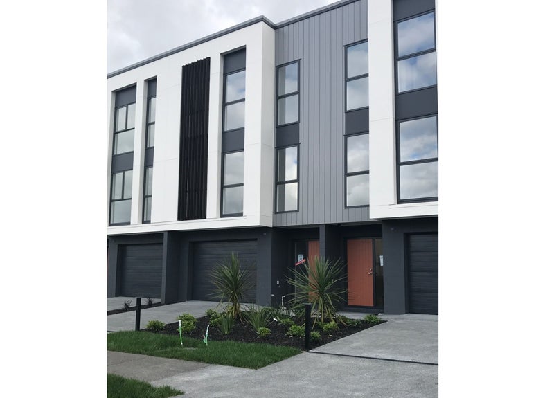 167 Barbarich Drive, Stonefields, Auckland - Carousel 1