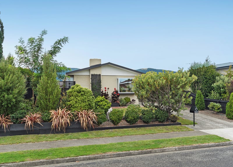 8 Kent Street, Stoke, Nelson - Carousel 1