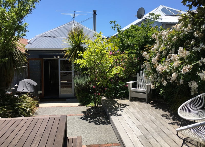 16 Milton Street, Berhampore, Wellington - Carousel 1