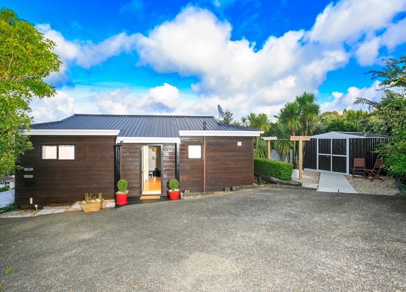 2/54 Juniper Road, Sunnynook, Auckland - Carousel 1