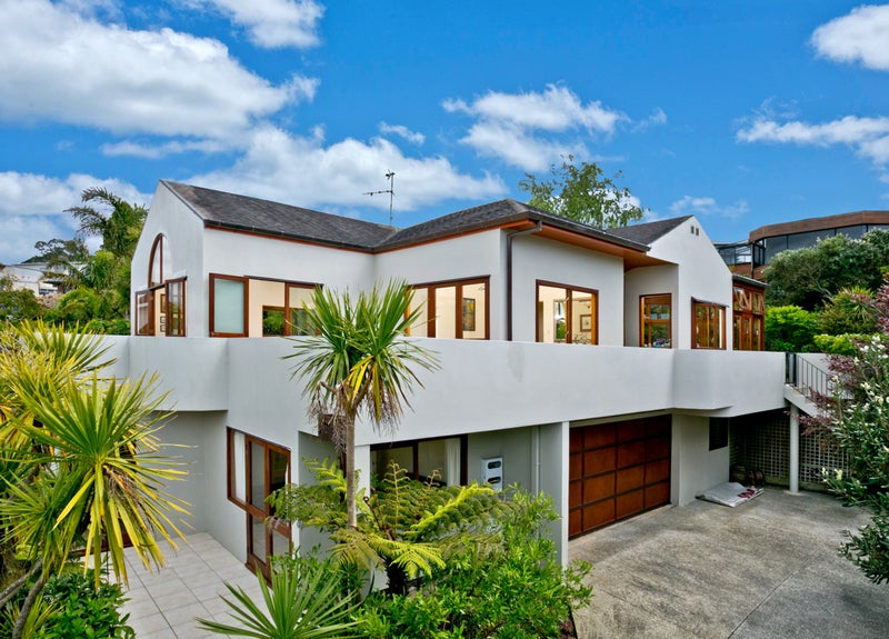 21A Parr Terrace, Castor Bay, Auckland - Carousel 1