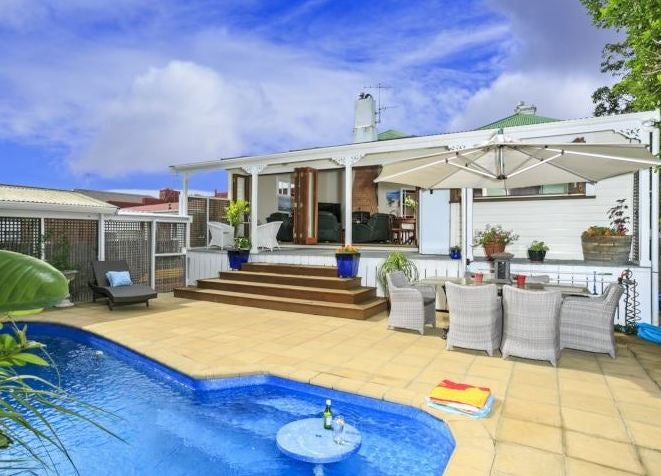 11 Domain Street, Devonport, Auckland - Carousel 1
