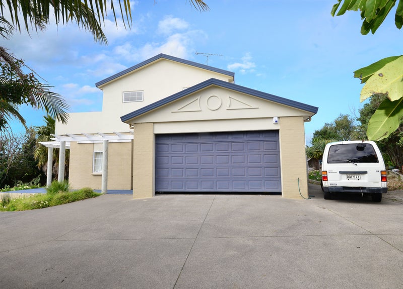 27 Commodore Court, Gulf Harbour, Whangaparaoa - Carousel 1