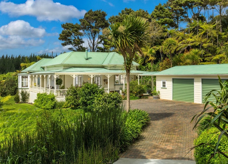 59 ROBINSON Road, Coatesville, Albany - Carousel 1