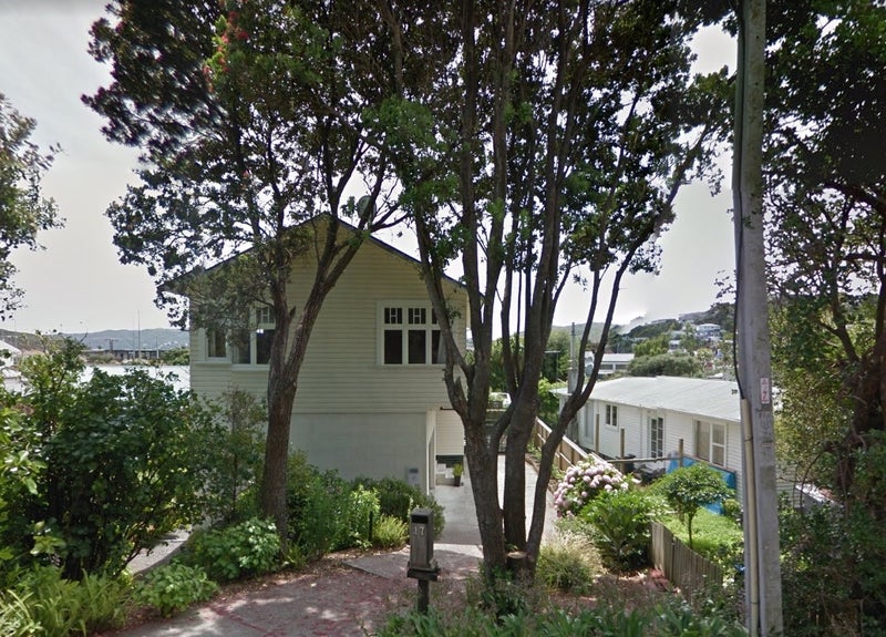 17 Paremata Crescent, Paremata, Porirua - Carousel 1