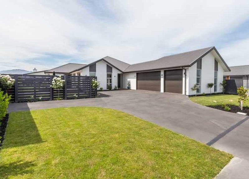 37 Bronco Drive, Aidanfield, Christchurch - Carousel 1