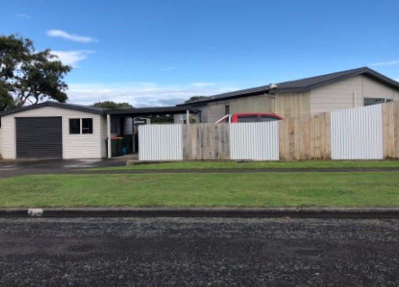 34 Grey Street, Normanby, Hawera - Carousel 1