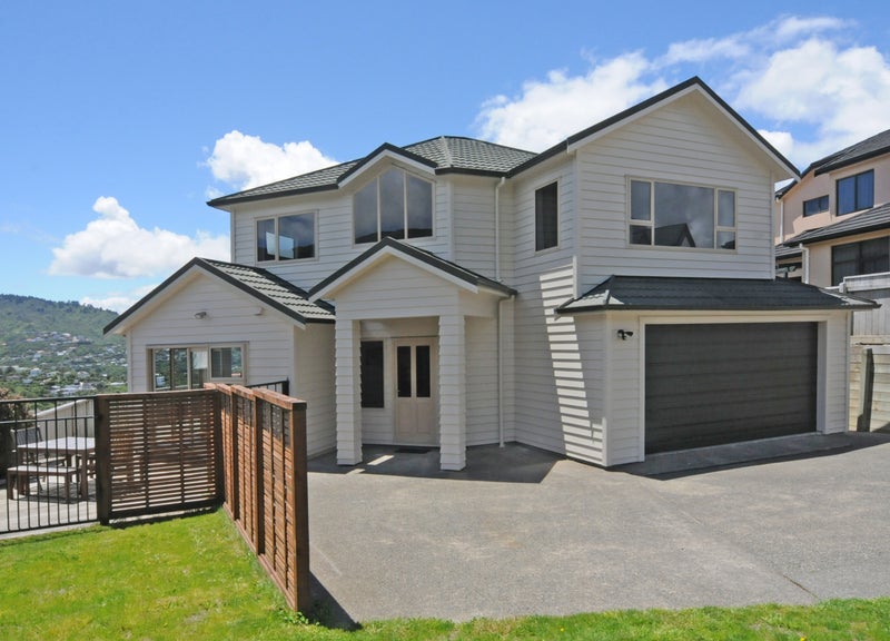 56 Downing Street, Crofton Downs, Wellington - Carousel 1