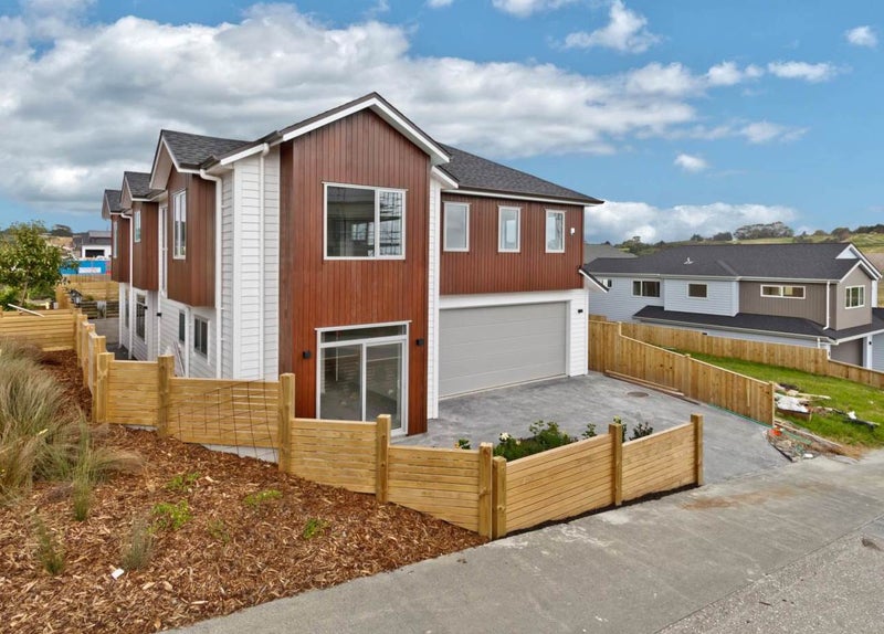 11 Turutu Place, Long Bay, Auckland - Carousel 1
