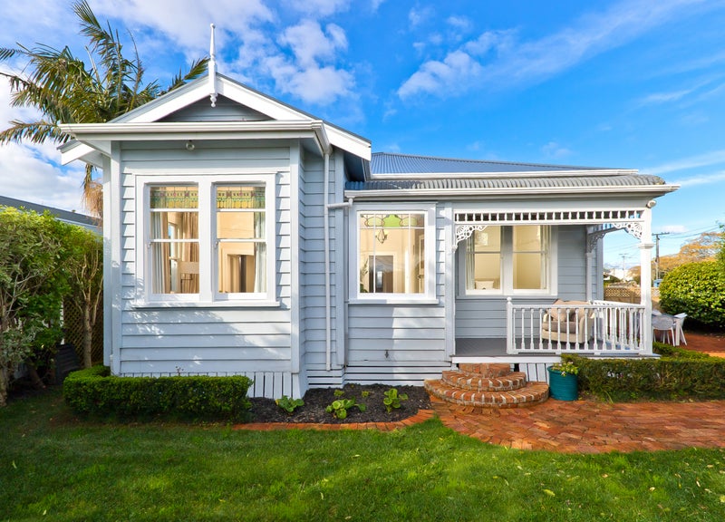 2A Ranier Street, Ellerslie, Auckland - Carousel 1