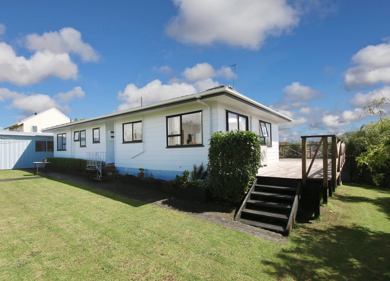 1 Simmonds Lane, Mount Wellington, Auckland - Carousel 1