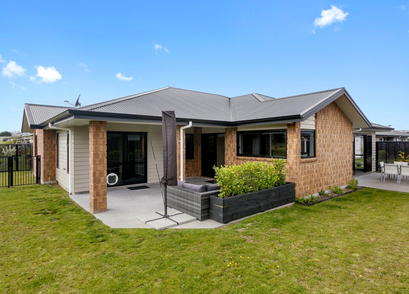 13 Maison Way, Rangatira Park, Taupo - Carousel 1