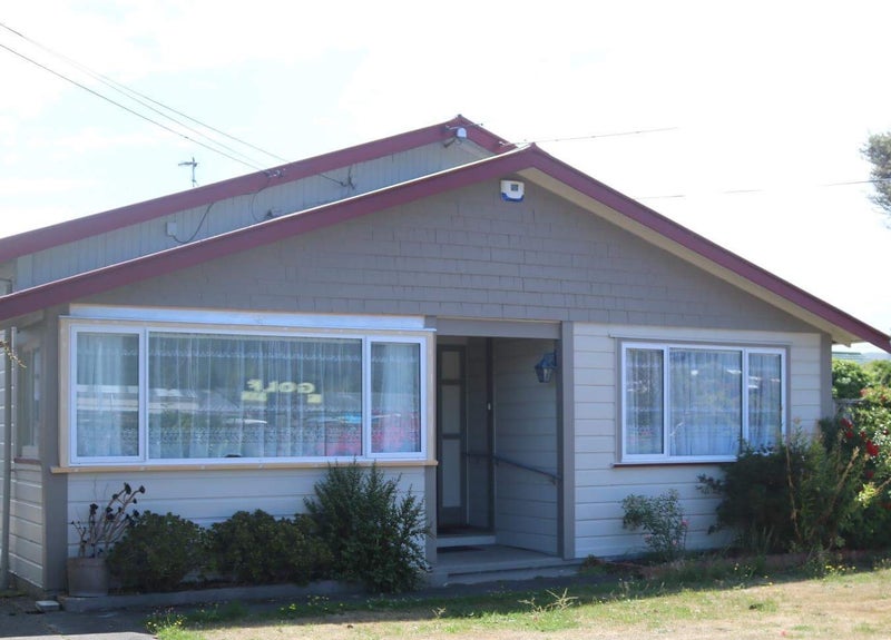 25 Randwick Road, Moera, Lower Hutt - Carousel 1