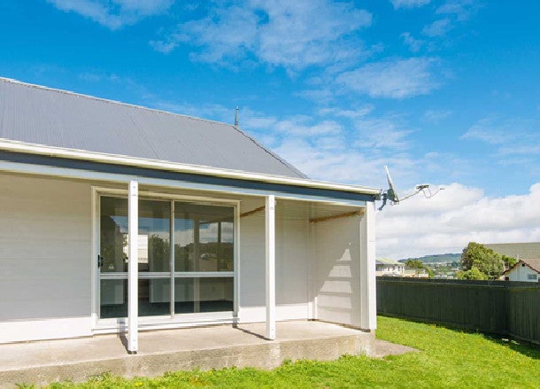 2 Ladbrooke Drive, Newlands, Wellington - Carousel 1