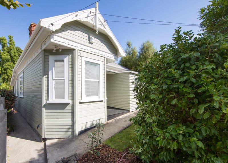 9 Royal Terrace, Sandringham, Auckland - Carousel 1
