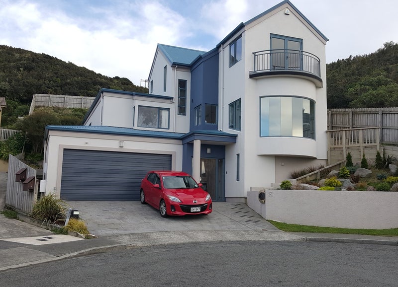 8 Sirsi Terrace, Broadmeadows, Wellington - Carousel 1