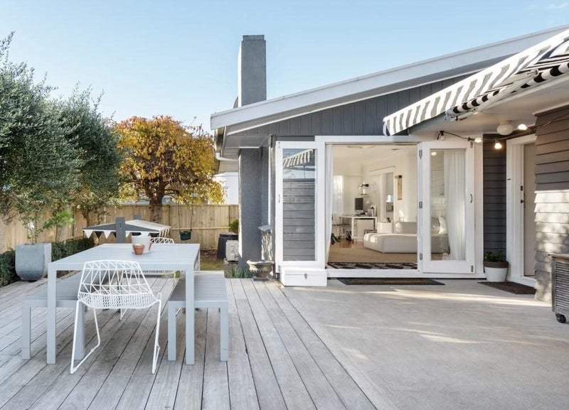 6A Keilor Road, Otumoetai, Tauranga - Carousel 1