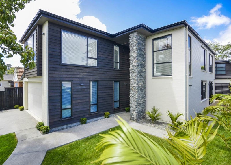 28 Queensway, Three Kings, Auckland - Carousel 1