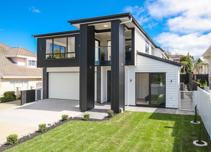 22A Melrose Road East, Hillsborough, Auckland - Carousel 1