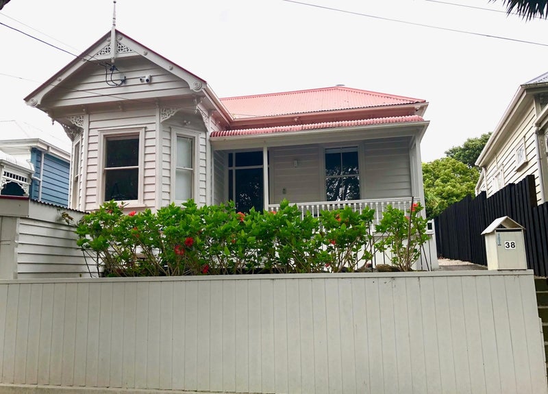 38 Selbourne Street, Grey Lynn, Auckland - Carousel 1