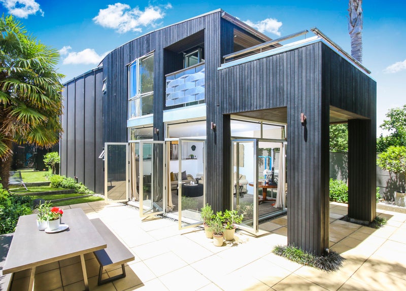 7A Sackville Street, Grey Lynn, Auckland - Carousel 1