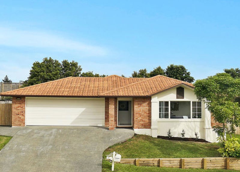 23 Richfield Crescent, Westgate, Auckland - Carousel 1