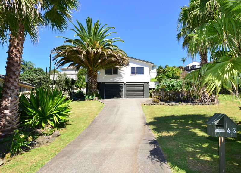43 Ferry Road, Arkles Bay, Whangaparaoa - Carousel 1