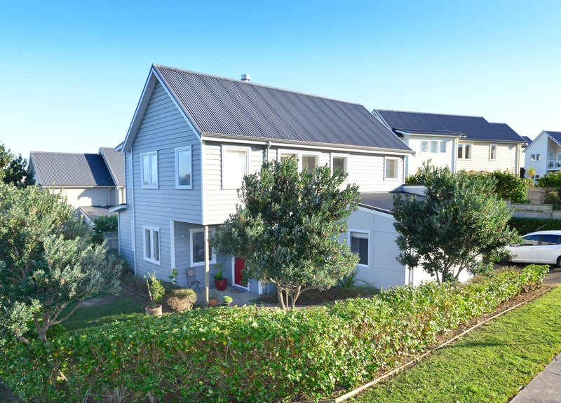 1 Cape Cod Drive, Gulf Harbour, Whangaparaoa - Carousel 1