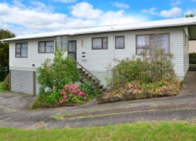 113 Brian Crescent, Stanmore Bay, Whangaparaoa - Carousel 1