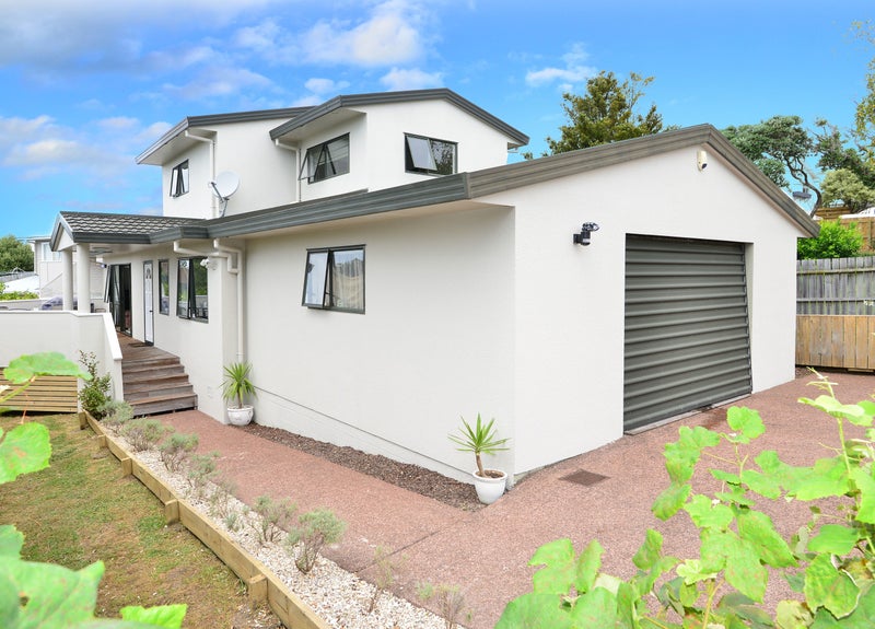 23A Ladies Mile, Manly, Whangaparaoa - Carousel 1
