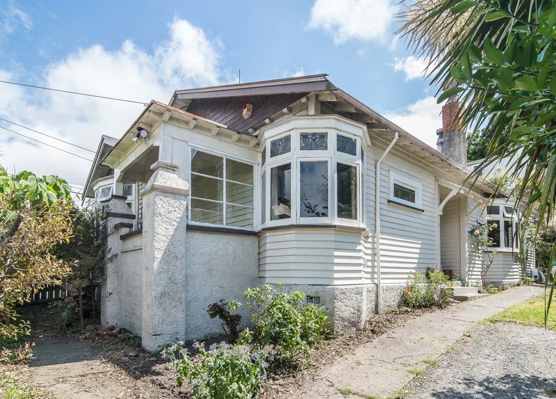 72 Aro Street, Aro Valley, Wellington - Carousel 1