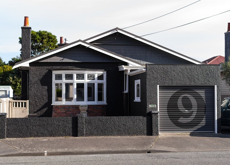 9 Collins Street, Petone, Lower Hutt - Carousel 1