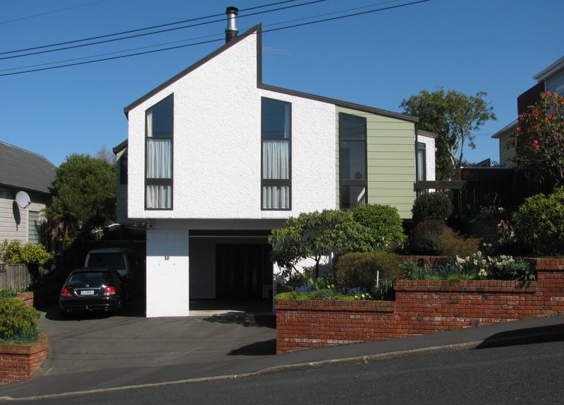 10 Chamberlain Street, Maori Hill, Dunedin - Carousel 1