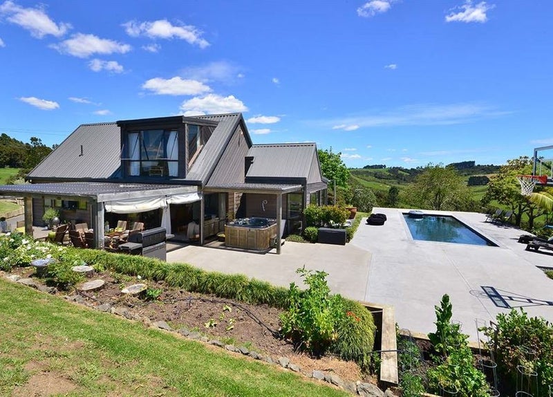 264 Richards Road, Albany - Carousel 1